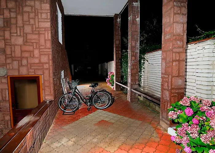 Δωμάτια σε οικογενειακή κατοικία Park Maikuhle